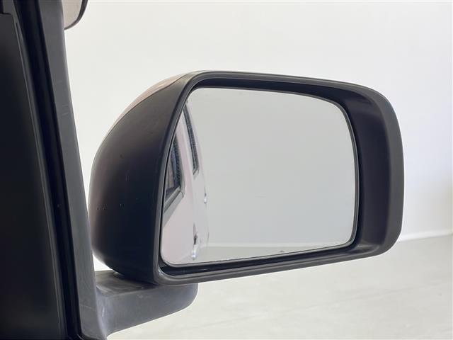 ミラココア ココアプラスＸ　ＳＤナビ　フルセグＴＶ　バックモニター　Ｂｌｕｅｔｏｏｔｈ　ＥＴＣ　ドラレコ　ＬＥＤライト　衝突被害軽減ブレーキ　アイドリングストップ　スマートキー　ドアバイザー　フロアマット　ルーフレール　禁煙車（33枚目）