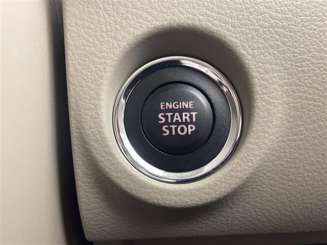 アルトラパン Ｘ　純正ナビ　フルセグＴＶ　アラウンドビューモニター　シートヒーター　衝突被害軽減ブレーキ　横滑り防止装置　アイドリングストップ　スマートキー　プッシュスタート　純正１４インチアルミホイール　ＬＥＤライト（11枚目）