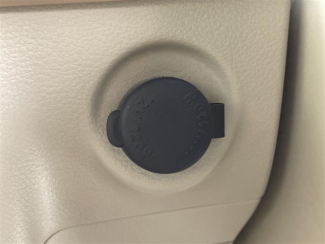 アルトラパン Ｘ　純正ナビ　フルセグＴＶ　アラウンドビューモニター　シートヒーター　衝突被害軽減ブレーキ　横滑り防止装置　アイドリングストップ　スマートキー　プッシュスタート　純正１４インチアルミホイール　ＬＥＤライト（32枚目）