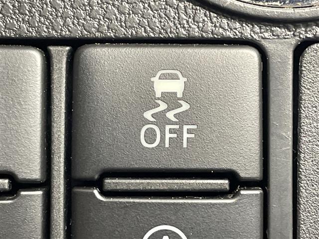 タント カスタムＲＳ　トップエディションＳＡＩＩＩ　社外ナビ　バックカメラ　ＥＴＣ　前方ドラレコ　シートヒーター　両側パワースライドドア　スマートキー　プッシュスタート　衝突軽減ブレーキ　ハーフレザーシート　純正１５インチアルミホイール　アイドリングス（11枚目）