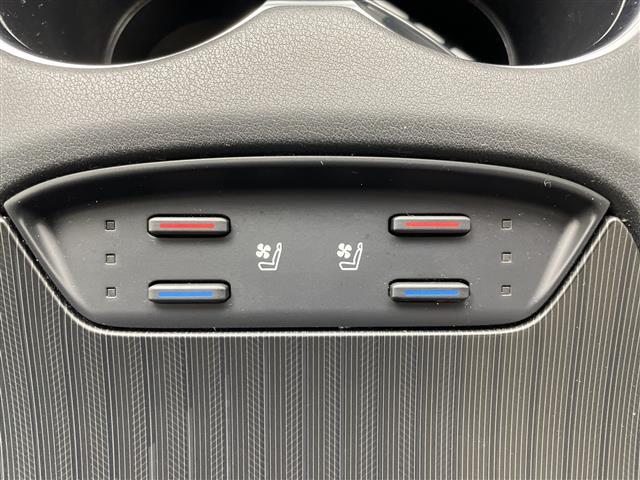 買取実績Ｎｏ，１※のガリバーだからこそできる高価買取！※２０２０年１月　（株）日本能率協会総合研究所調べ（国内中古車買取市場の大手買取専門業者を対象とした「中古自動車買取台数Ｎｏ．１調査」より）