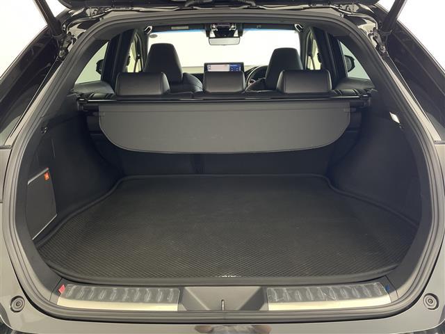 店頭販売もしておりますので、先に在庫が無くなってしまうこともございます。気になる車はまずはお問い合わせください！