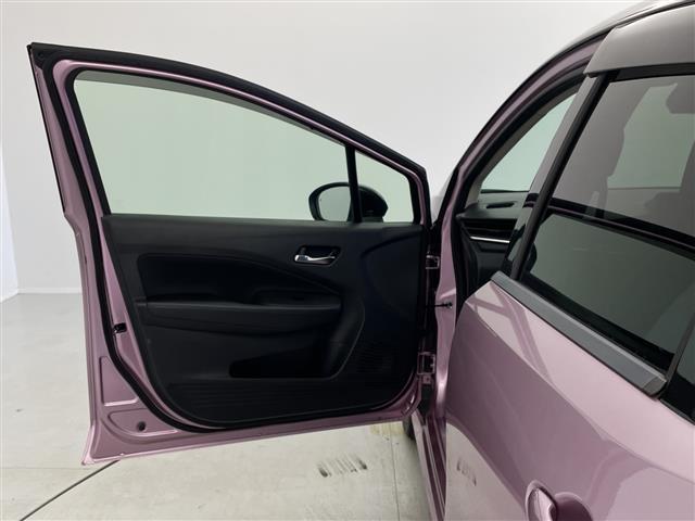 ノート Ｘ　２トーン　純正ナビ　フルセグＴＶ　Ｂｌｕｅｔｏｏｔｈ　全方位カメラ　レーダークルーズコントロール　レーンキープアシスト　ＬＥＤヘッドランプ　コーナーセンサー　ブラインドスポットモニター（30枚目）