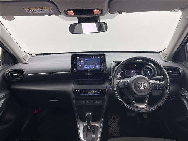 ヤリスクロス ハイブリッドＧ　純正９型メモリディスプレイナビ　全周囲カメラ　ＥＴＣ２．０　ＢＳＭ　禁煙車　ステアリングヒーター　ＬＥＤヘッドライト　パーキングアシスト　スマートキー　オートライト　レーンキープアシスト　シートヒータ（16枚目）