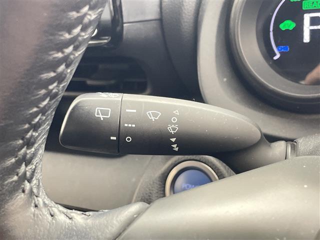 ヤリスクロス ハイブリッドＧ　純正９型メモリディスプレイナビ　全周囲カメラ　ＥＴＣ２．０　ＢＳＭ　禁煙車　ステアリングヒーター　ＬＥＤヘッドライト　パーキングアシスト　スマートキー　オートライト　レーンキープアシスト　シートヒータ（26枚目）