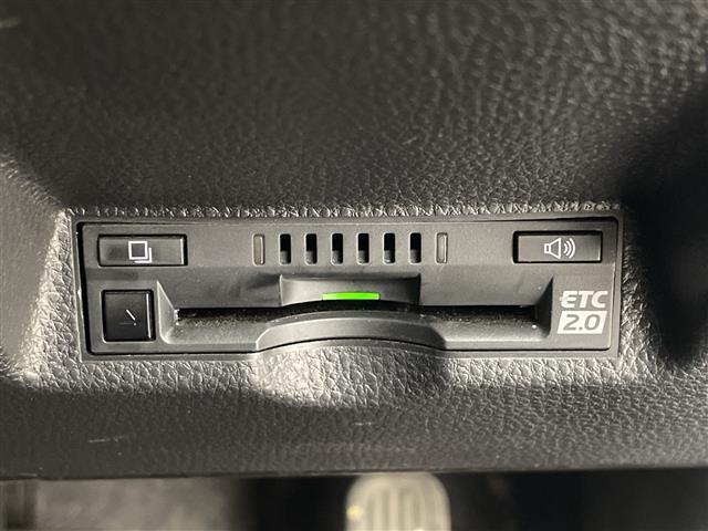 ヤリスクロス ハイブリッドＧ　純正９型メモリディスプレイナビ　全周囲カメラ　ＥＴＣ２．０　ＢＳＭ　禁煙車　ステアリングヒーター　ＬＥＤヘッドライト　パーキングアシスト　スマートキー　オートライト　レーンキープアシスト　シートヒータ（36枚目）