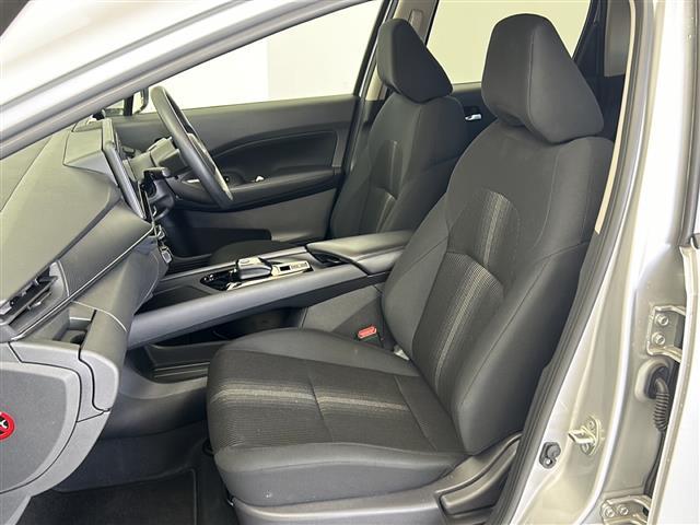 ノート Ｘ　純正９インチナビ　フルセグＴＶ　アラウンドビューモニター　ＥＴＣ　ドラレコ　ＬＥＤライト　インテリジェントルームミラー　衝突被害軽減ブレーキ　横滑り防止装置　コーナーセンサー　ステアリングスイッチ（33枚目）