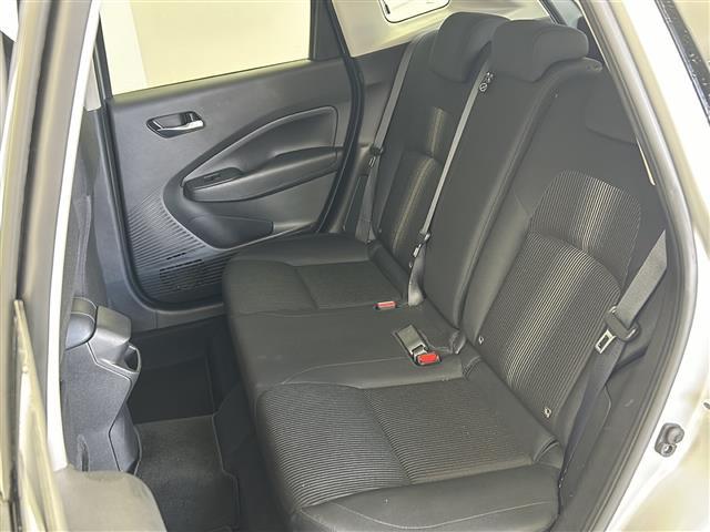 ノート Ｘ　純正９インチナビ　フルセグＴＶ　アラウンドビューモニター　ＥＴＣ　ドラレコ　ＬＥＤライト　インテリジェントルームミラー　衝突被害軽減ブレーキ　横滑り防止装置　コーナーセンサー　ステアリングスイッチ（34枚目）