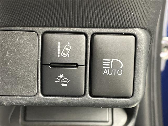 アクア Ｓスタイルブラック　純正ナビ　フルセグＴＶ　Ｂｌｕｅｔｏｏｔｈ　全方位カメラ　衝突軽減ブレーキ　レーンキープアシスト　オートハイビーム　ＬＥＤヘッドランプ　コーナーセンサー　シートヒーター　スマートキー　ＥＴＣ（9枚目）