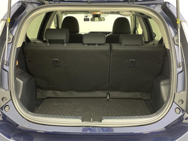 アクア Ｓスタイルブラック　純正ナビ　フルセグＴＶ　Ｂｌｕｅｔｏｏｔｈ　全方位カメラ　衝突軽減ブレーキ　レーンキープアシスト　オートハイビーム　ＬＥＤヘッドランプ　コーナーセンサー　シートヒーター　スマートキー　ＥＴＣ（16枚目）