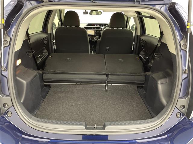 アクア Ｓスタイルブラック　純正ナビ　フルセグＴＶ　Ｂｌｕｅｔｏｏｔｈ　全方位カメラ　衝突軽減ブレーキ　レーンキープアシスト　オートハイビーム　ＬＥＤヘッドランプ　コーナーセンサー　シートヒーター　スマートキー　ＥＴＣ（32枚目）