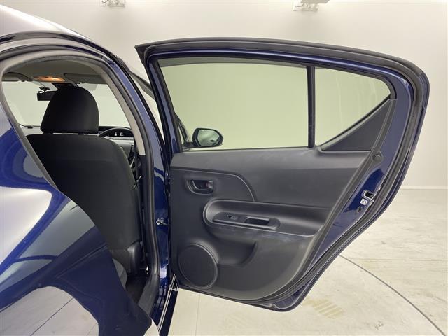 アクア Ｓスタイルブラック　純正ナビ　フルセグＴＶ　Ｂｌｕｅｔｏｏｔｈ　全方位カメラ　衝突軽減ブレーキ　レーンキープアシスト　オートハイビーム　ＬＥＤヘッドランプ　コーナーセンサー　シートヒーター　スマートキー　ＥＴＣ（36枚目）