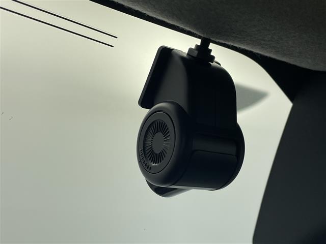 ムーヴキャンバス ストライプスＧ　純正ナビ　パノラミックビューモニター　クルコン　両側電動スライドドア　ドラレコ　シートヒーター　スマートキー　ＬＥＤ　プッシュスタート　スマートアシスト　ＥＴＣ　純正フロアマット　ステアリングリモコン（7枚目）