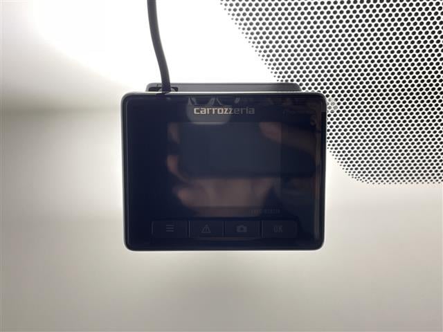 ヤリスクロス ハイブリッドZ 純正ナビ フルセグTV Bluetooth 全方位カメラ ETC トヨタセーフティセンス レーダークルーズコントロール ブラインドスポットモニター ステアリングヒーター シートヒーター コーナーセンサ(6枚目)