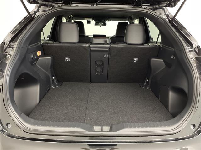 ヤリスクロス ハイブリッドZ 純正ナビ フルセグTV Bluetooth 全方位カメラ ETC トヨタセーフティセンス レーダークルーズコントロール ブラインドスポットモニター ステアリングヒーター シートヒーター コーナーセンサ(16枚目)