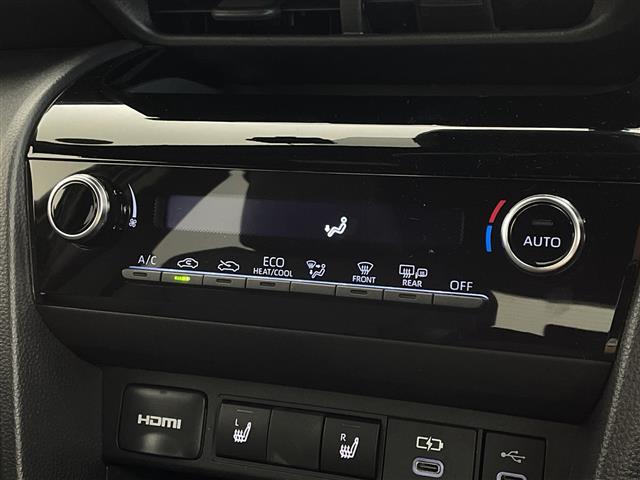 ヤリスクロス ハイブリッドZ 純正ナビ フルセグTV Bluetooth 全方位カメラ ETC トヨタセーフティセンス レーダークルーズコントロール ブラインドスポットモニター ステアリングヒーター シートヒーター コーナーセンサ(21枚目)