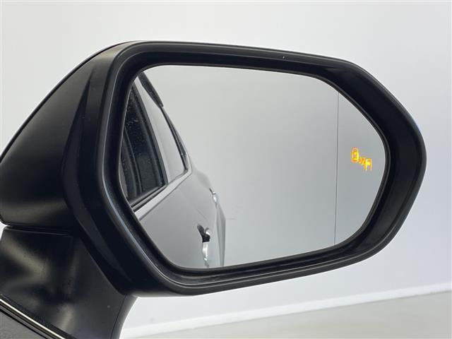 カムリ G 純正ディスプレイオーディオ 全方位カメラ ミュージックプレーヤー接続 ETC 衝突軽減ブレーキ レーンキープアシスト ブラインドスポットモニター シートヒーター ドライブレコーダー 純正17インチAW(13枚目)