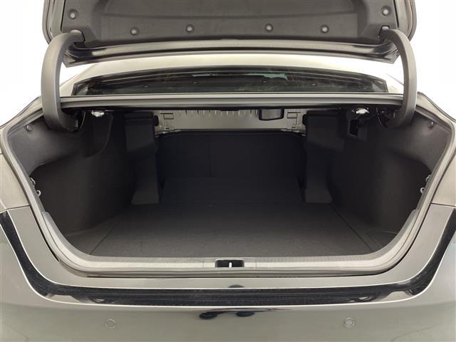 カムリ G 純正ディスプレイオーディオ 全方位カメラ ミュージックプレーヤー接続 ETC 衝突軽減ブレーキ レーンキープアシスト ブラインドスポットモニター シートヒーター ドライブレコーダー 純正17インチAW(16枚目)