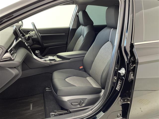 カムリ G 純正ディスプレイオーディオ 全方位カメラ ミュージックプレーヤー接続 ETC 衝突軽減ブレーキ レーンキープアシスト ブラインドスポットモニター シートヒーター ドライブレコーダー 純正17インチAW(34枚目)