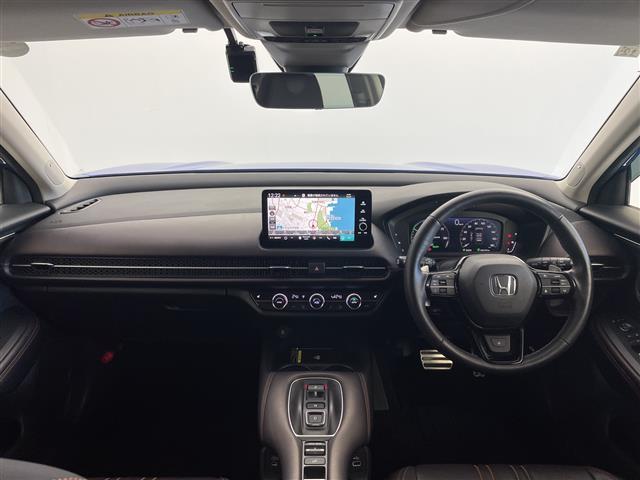 ZR-V e:HEV Z ワンオーナー BOSEスピーカー 全席シートヒーター 電動格納シート 追従有クルーズコントロール ディーラーOPナビ 18インチ純正AW 電動リアゲート(2枚目)