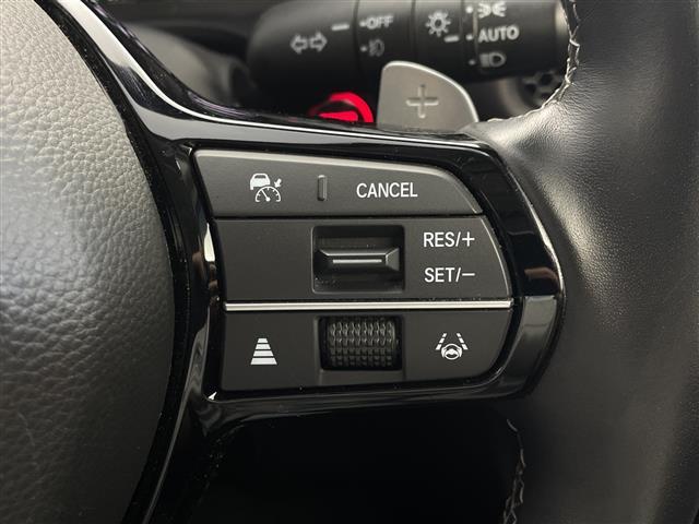 ZR-V e:HEV Z ワンオーナー BOSEスピーカー 全席シートヒーター 電動格納シート 追従有クルーズコントロール ディーラーOPナビ 18インチ純正AW 電動リアゲート(8枚目)