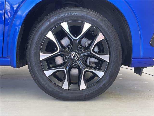 ZR-V e:HEV Z ワンオーナー BOSEスピーカー 全席シートヒーター 電動格納シート 追従有クルーズコントロール ディーラーOPナビ 18インチ純正AW 電動リアゲート(17枚目)