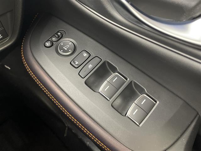 ZR-V e:HEV Z ワンオーナー BOSEスピーカー 全席シートヒーター 電動格納シート 追従有クルーズコントロール ディーラーOPナビ 18インチ純正AW 電動リアゲート(29枚目)