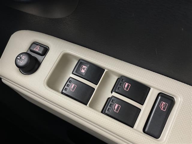 ミラココア ココアＸリミテッド　純正ナビ　Ｂｌｕｅｔｏｏｔｈ　ＣＤ　ＤＶＤ　バックモニター　ワンセグＴＶ　ドライブレコーダー　純正フロアマット　ＥＴＣ　リモコンキー　アイドリングストップ　電動格納ミラー　ドアバイザー　禁煙車（15枚目）