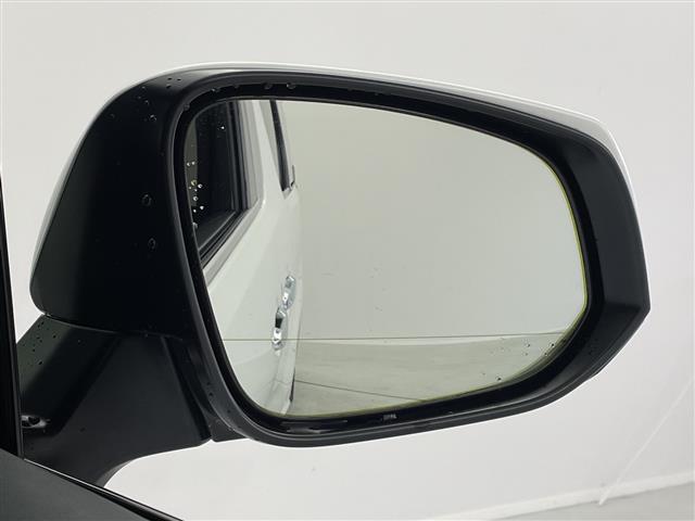 ヴェルファイア ２．５Ｚ　Ｇエディション　純正ナビ　パノラミックビューモニター　フルセグＴＶ　衝突軽減ブレーキ　スマートキー　両側電動スライドドア　フリップダウンモニター　ＥＴＣ　ドラレコ　ツインムーンルーフ　追従クルコン　ステアリングヒータ（12枚目）