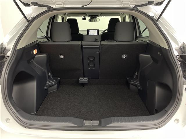 ヤリスクロス Ｇ　純正ナビ　パノラミックビューモニター　Ｂｌｕｅｔｏｏｔｈ　衝突軽減ブレーキ　追従クルコン　スマートキー　プッシュスタート　ＥＴＣ　ドラレコ　横滑り防止装置　純正１６インチアルミホイール　コーナーセンサ（25枚目）