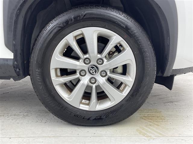 ヤリスクロス Ｇ　純正ナビ　パノラミックビューモニター　Ｂｌｕｅｔｏｏｔｈ　衝突軽減ブレーキ　追従クルコン　スマートキー　プッシュスタート　ＥＴＣ　ドラレコ　横滑り防止装置　純正１６インチアルミホイール　コーナーセンサ（36枚目）