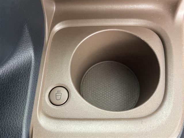 ムーヴキャンバス セオリーＧターボ　純正ナビ　バックモニター　フルセグＴＶ　両側電動スライドドア　シートヒーター　追従クルコン　衝突軽減ブレーキ　コーナーセンサー　ＬＥＤライト　オートライト　スマートキ―　純正フロアマット　フォグランプ（5枚目）