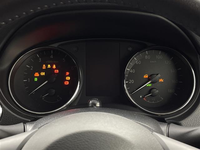 エクストレイル ２０Ｘ　エクストリーマーＸ　純正９型ナビ　フルセグＴＶ　パノラミックビューモニター　フリップダウンモニター　衝突軽減ブレーキ　スマートキー　プッシュスタート　追従クルコン　コーナーセンサー　ドラレコ　ＥＴＣ　ダウンヒルアシスト（13枚目）