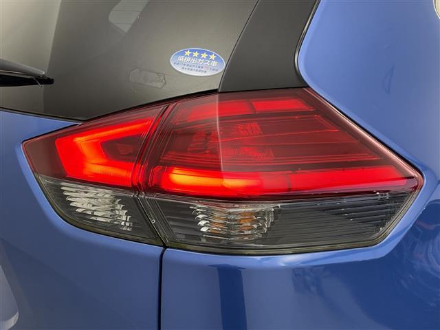 エクストレイル ２０Ｘ　エクストリーマーＸ　純正９型ナビ　フルセグＴＶ　パノラミックビューモニター　フリップダウンモニター　衝突軽減ブレーキ　スマートキー　プッシュスタート　追従クルコン　コーナーセンサー　ドラレコ　ＥＴＣ　ダウンヒルアシスト（32枚目）