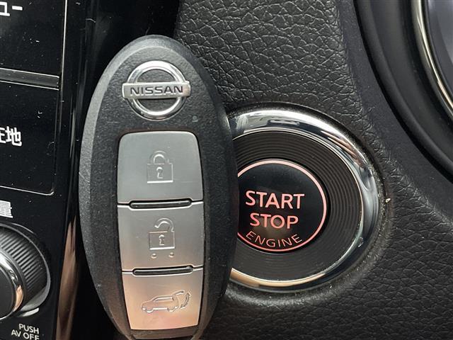 エクストレイル ２０Ｘｉ　Ｖセレクション　純正１０型ナビ　パノラミックビューモニター　フルセグＴＶ　衝突軽減ブレーキ　スマートキー　プッシュスタート　追従クルコン　シートイーター　ＥＴＣ　ドラレコ　コーナーセンサー　電動リアゲート　禁煙車（7枚目）