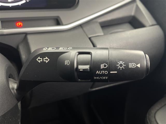 オーラ Ｇ　レザーエディション　純正９型ナビ　フルセグＴＶ　ＢＯＳＥプレミアムサウンド　プロパイロット　アラウンドビューモニター　ワイヤレス充電器　インテリジェントルームミラー　レザーシート　シートヒーター　ＥＴＣ２．０　禁煙車（37枚目）