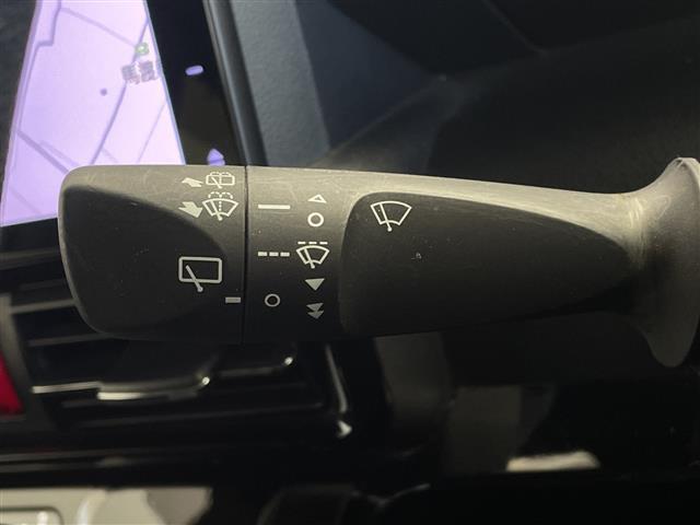 タント カスタムＲＳ　純正１０型ナビ　フルセグＴＶ　ドラレコ　両側パワースライドドア　シートヒーター　コーナーセンサー　横滑り防止装置　レーンキープアシスト　衝突被害軽減システム　ＬＥＤヘッドライト　純正ＡＷ１５インチ（35枚目）