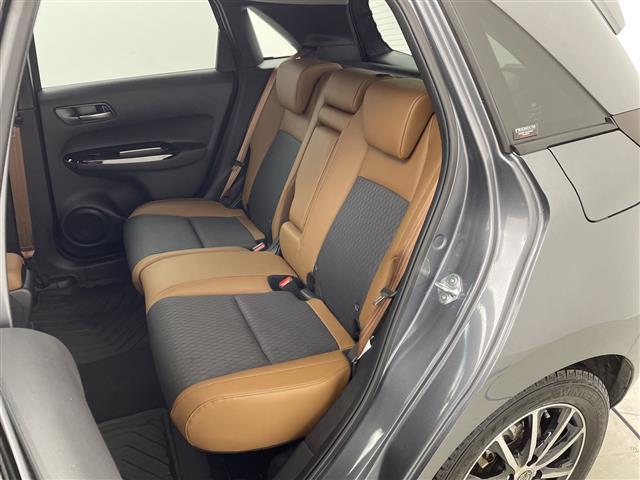 フィット ｅ：ＨＥＶリュクス　純正８インチナビ　バックカメラ　ステアリングヒーター　路外逸脱抑制機能　踏み間違い衝突被害軽減システム　衝突被害軽減ブレーキ　追従クルーズコントロール　ＥＴＣ　フォグライト　シートヒーター　禁煙車（21枚目）