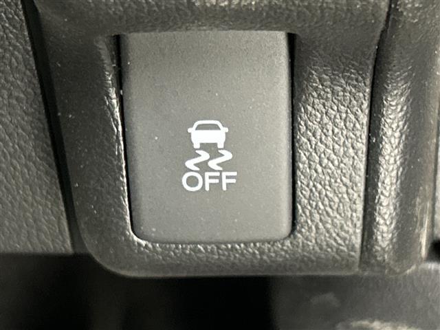 Ｎ－ＢＯＸ Ｇ　ＳＳパッケージ　社外ナビ　両側パワースライドドア　前後ドラレコ　アイドリングストップ　電格ミラー　純正ＡＷ１４インチ　チップアップシート　純正フロアマット　横滑り防止装置　ＡＢＳ　ドアバイザー　スマートキー（6枚目）