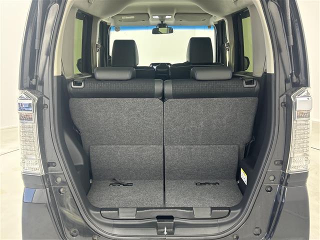 Ｎ－ＢＯＸカスタム Ｇ　ターボＳＳブラックスタイルパッケージ　純正ナビ　バックカメラ　フルセグＴＶ　ＥＴＣ　両側パワースライドドア　ＵＳＢプラグ　前席シートヒーター　クルコン　オートライト　ベンチシート　純正ＡＷ１５インチ　ＡＢＳ　衝突被害軽減システム（23枚目）