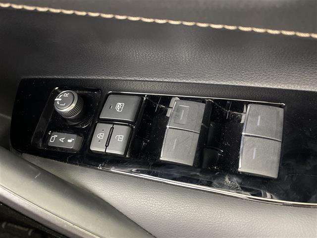 �X���̔������Ă���܂��̂ŁA��ɍ݌ɂ������Ȃ��Ă��܂����Ƃ��������܂��B�C�ɂȂ�Ԃ͂܂��͂��₢���킹���������I