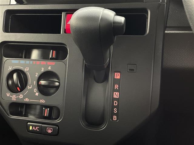 ルーミー Ｘ　純正ナビ　Ｂカメラ　ＥＴＣ　ドライブレコーダー　片側パワースライドドア　スマートキー　プッシュスタート　スマートアシスト　前後コーナーセンサー　オートハイビーム　電動格納ミラー　ＡＣ　エアバック（19枚目）