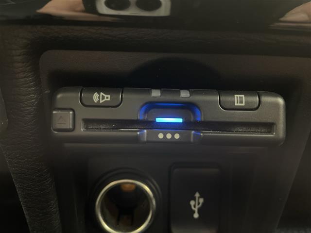 �K���X�R�[�e�B���O�A�i�r�Q�[�V�����A�d�s�b�ȂǁA���̑��̃p�[�c�̎��t�������ς���̂����k�������Ă���܂��I�I�N���}�̂��Ɖ��ł����C�����������I