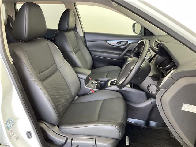 エクストレイル 20Xt エマージェンシーブレーキパッケージ 衝突軽減ブレーキ 純正SDナビ コーナーセンサー 全周囲カメラ ドライブレコーダー シートヒーター カプロンシート クルーズコントロール LEDヘッドライト アイドリングストップ ETC(17枚目)