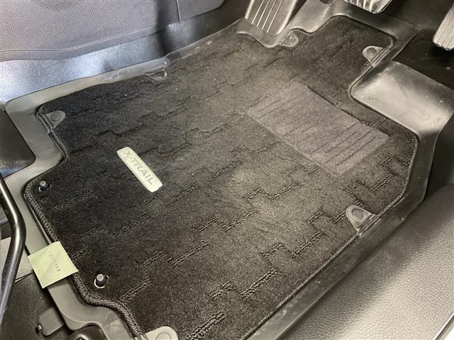 エクストレイル 20Xt エマージェンシーブレーキパッケージ 衝突軽減ブレーキ 純正SDナビ コーナーセンサー 全周囲カメラ ドライブレコーダー シートヒーター カプロンシート クルーズコントロール LEDヘッドライト アイドリングストップ ETC(21枚目)