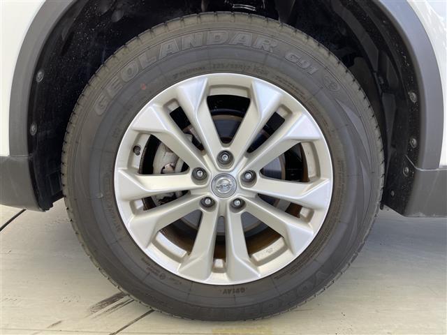 エクストレイル 20Xt エマージェンシーブレーキパッケージ 衝突軽減ブレーキ 純正SDナビ コーナーセンサー 全周囲カメラ ドライブレコーダー シートヒーター カプロンシート クルーズコントロール LEDヘッドライト アイドリングストップ ETC(32枚目)