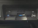 クラウンハイブリッド ＲＳアドバンス　純正ナビ　パノラミックビューモニター　フルセグＴＶ　スマートキー　衝突軽減ブレーキ　プッシュスタート　ＥＴＣ　ドラレコ　追従クルコン　シートエアコン　シートヒーター　コーナーセンサー　ＨＵＤ　ＢＳＭ（8枚目）