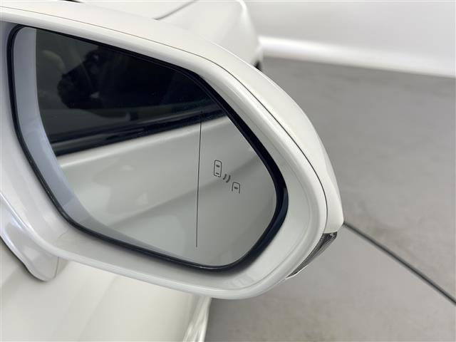 クラウンハイブリッド ＲＳアドバンス　禁煙車／純正ナビ／フルセグＴＶ／パノラミックビュー／ビルトインＥＴＣ／デジタルインナーミラー／電動ムーンルーフ／ＴＡＮＡＢＥダウンサス／ＴＷＳ鍛造アルミ／純正フロアマット／純正ドアバイザー（27枚目）