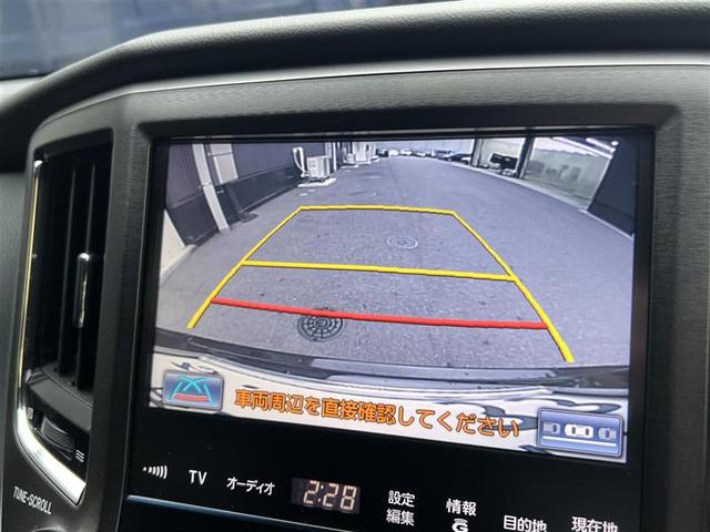 クラウンハイブリッド アスリートＳ　サンルーフ　レザーシート　純正８型ナビ　シートベンチレーション　シートヒーター　パワーシート　追従クルーズコントロール　ＨＩＤオートライト　純正１８インチアルミホイール　ビルトインＥＴＣ　前後ソナー（6枚目）