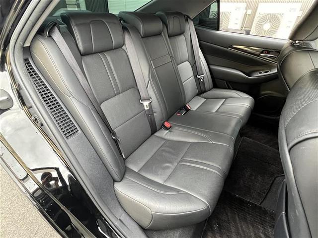 クラウンハイブリッド アスリートＳ　サンルーフ　レザーシート　純正８型ナビ　シートベンチレーション　シートヒーター　パワーシート　追従クルーズコントロール　ＨＩＤオートライト　純正１８インチアルミホイール　ビルトインＥＴＣ　前後ソナー（24枚目）